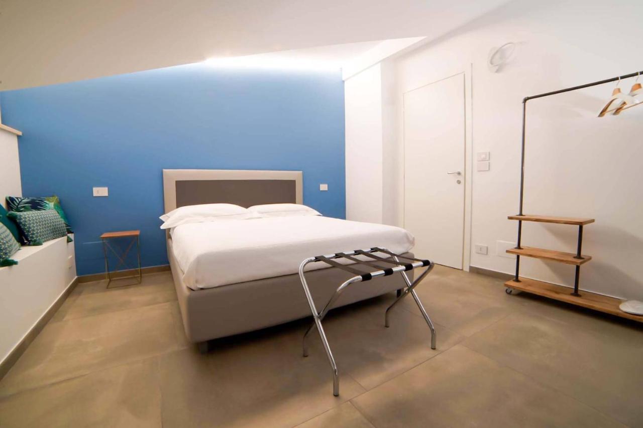 B&B Luci Di Stelle サルッツォ エクステリア 写真